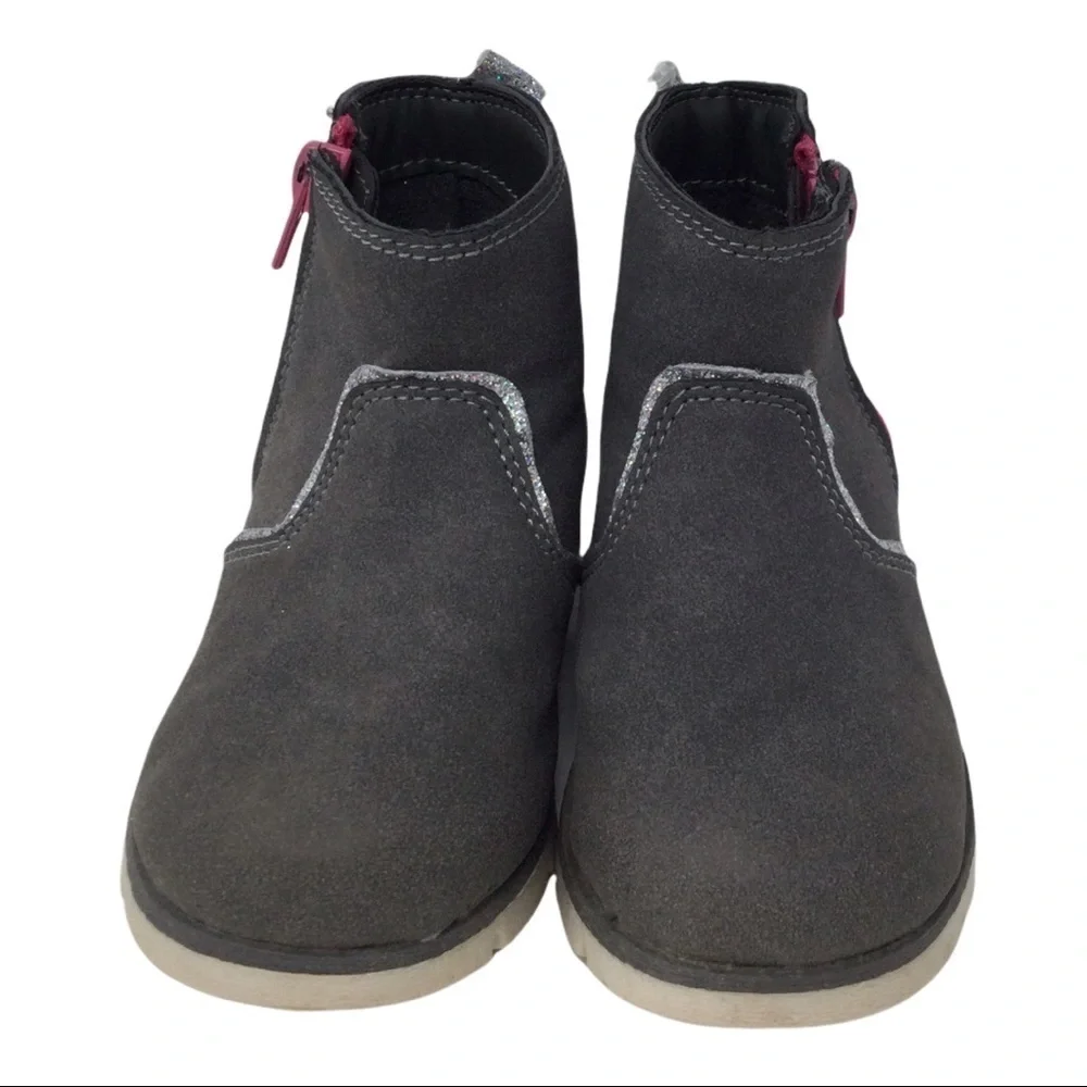Oshkosh B‎ Gosh Gray & Pink Glitter booties